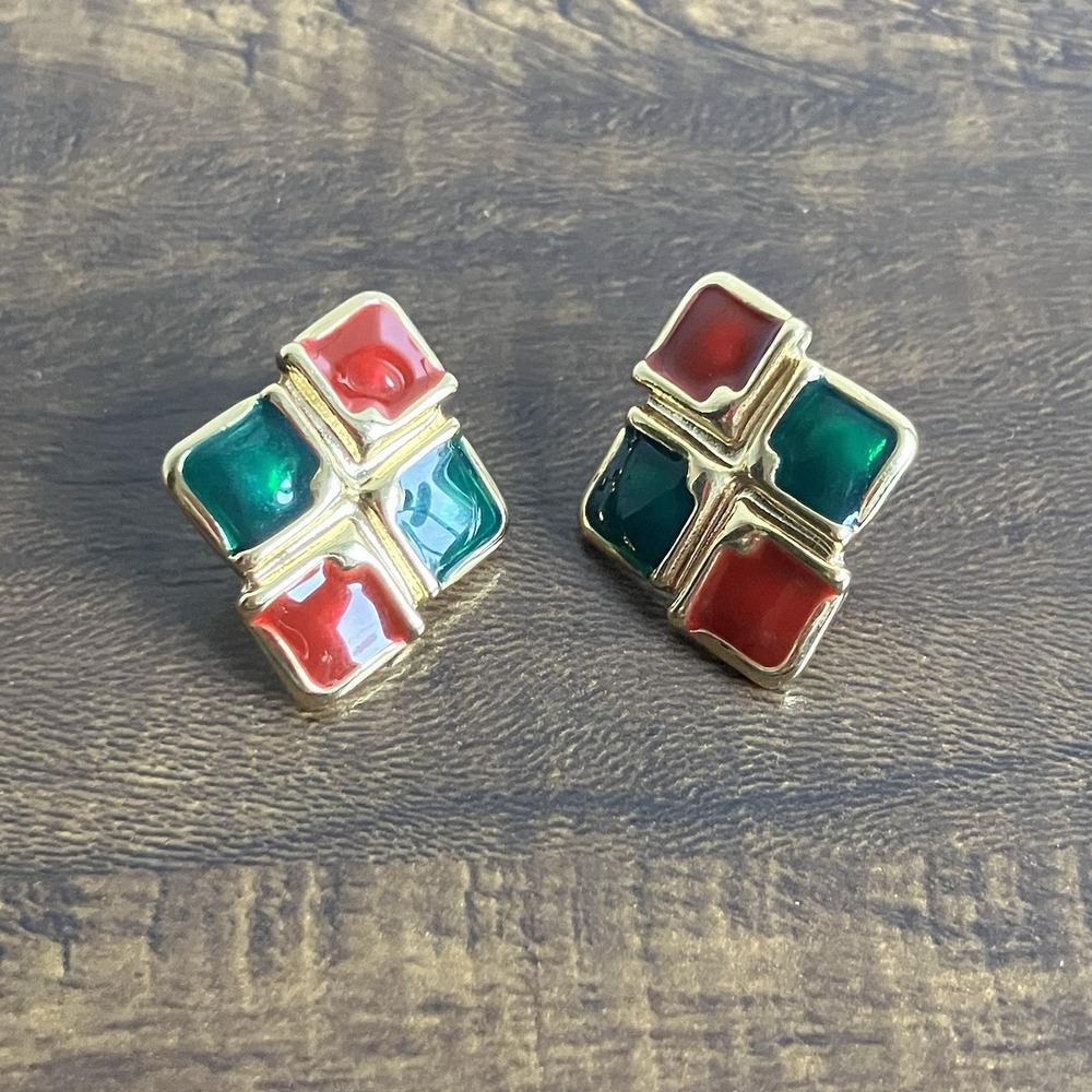 Vintage Vanguard Enamel Pierced Stud Earrings Red Green Gold Tone Geometric 1"
